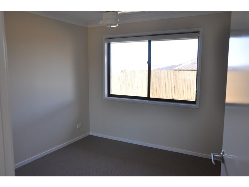 6 Kensei Street, Wyreema QLD 4352