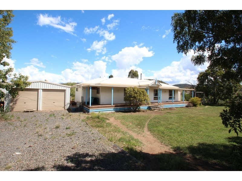 24 Cooks Road, Glencoe QLD 4352