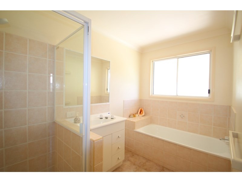 24 Cooks Road, Glencoe QLD 4352