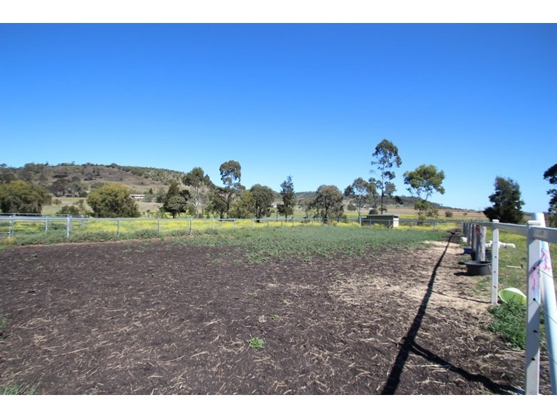 24 Cooks Road, Glencoe QLD 4352