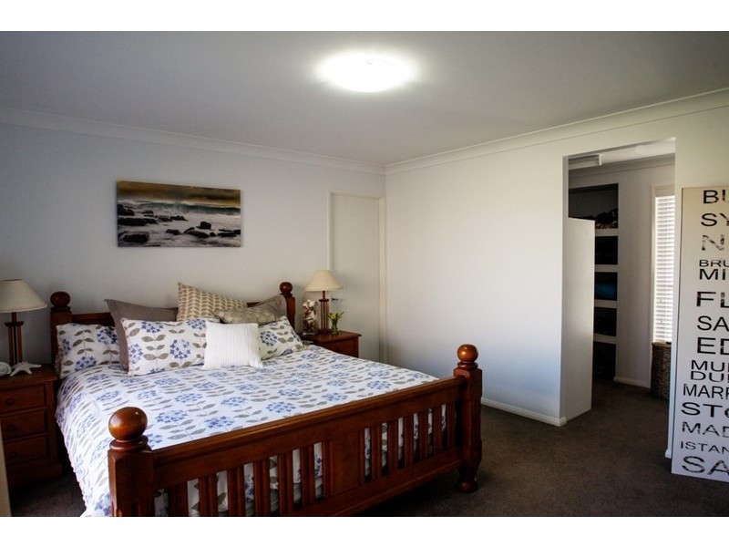 7 Brimblecombe Drive, Middle Ridge QLD 4350