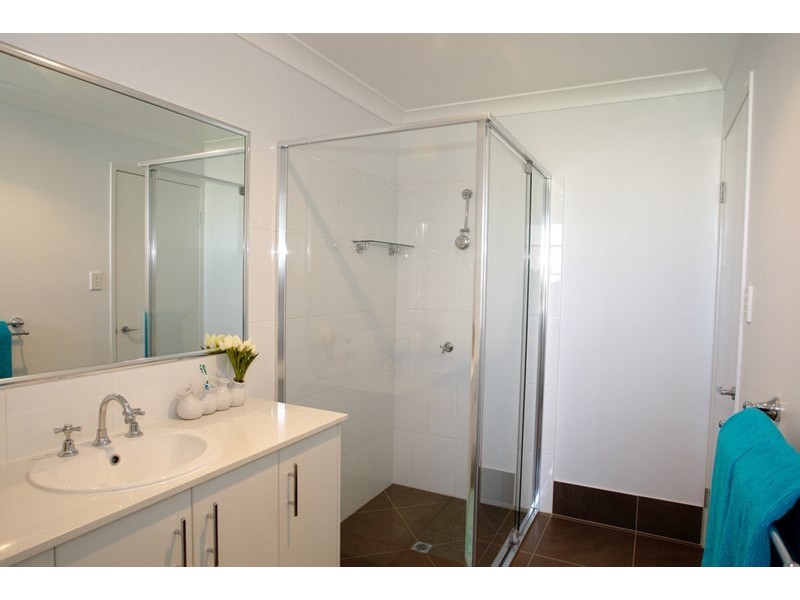 7 Brimblecombe Drive, Middle Ridge QLD 4350
