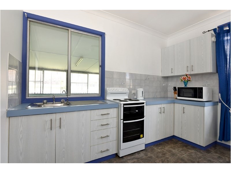 293a James Street, Newtown QLD 4350