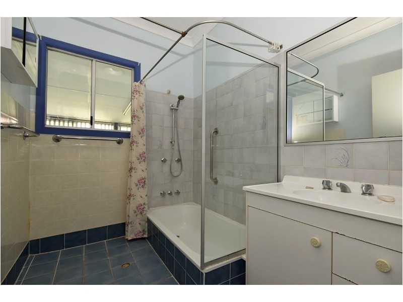 293a James Street, Newtown QLD 4350