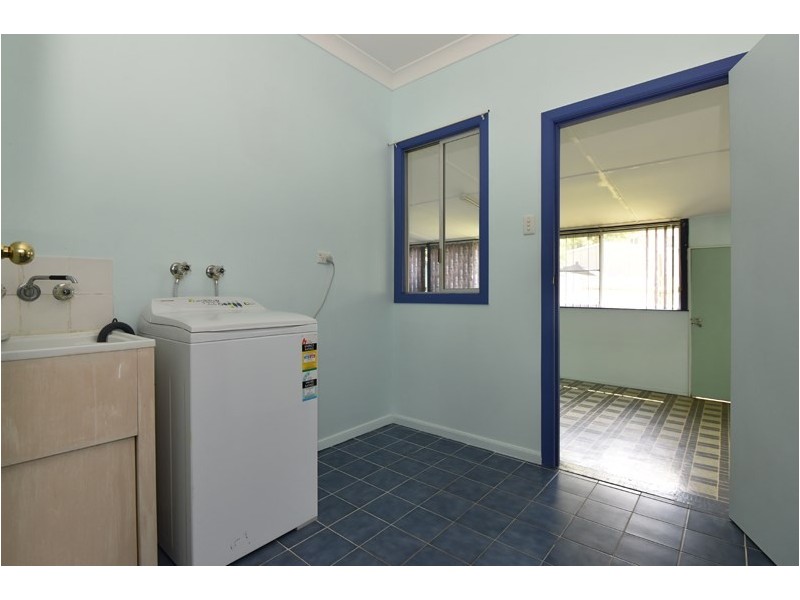 293a James Street, Newtown QLD 4350
