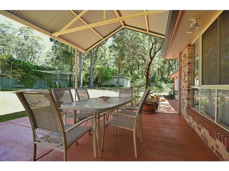 2 Hitzke Crescent, Highfields QLD 4352