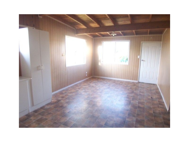 1 Bennett Street, Wilsonton QLD 4350