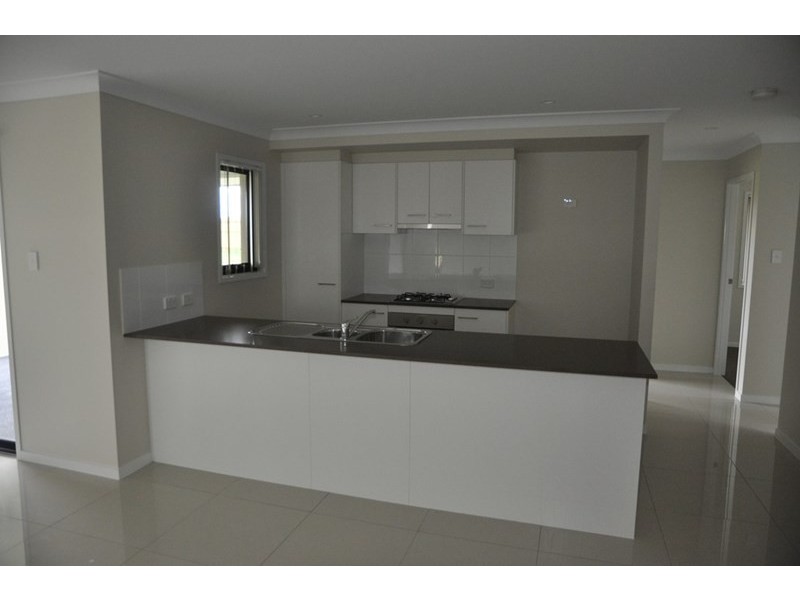 45 Tarcoola Street, Wyreema QLD 4352