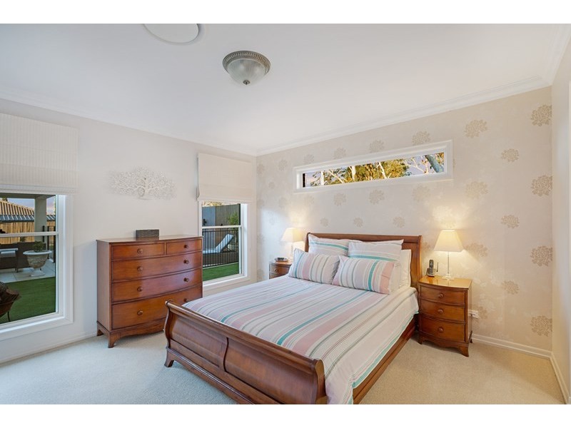 22 Fadden Crescent, Middle Ridge QLD 4350