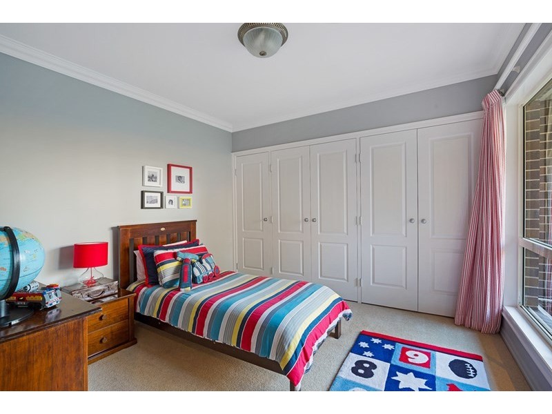 22 Fadden Crescent, Middle Ridge QLD 4350