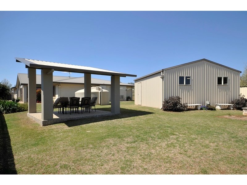 6 Prospect Terrace, Highfields QLD 4352