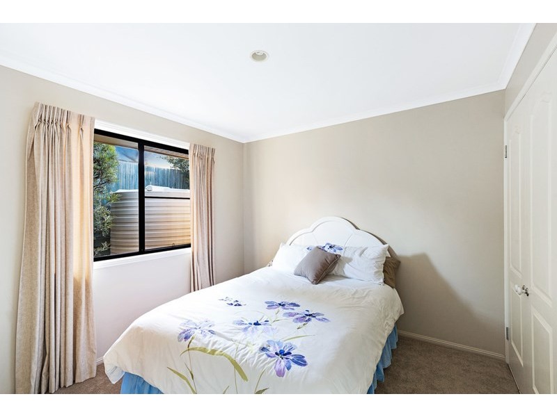 10 Fadden Cresent, Middle Ridge QLD 4350