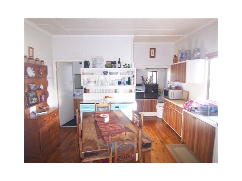 27 James Street, East Toowoomba QLD 4350