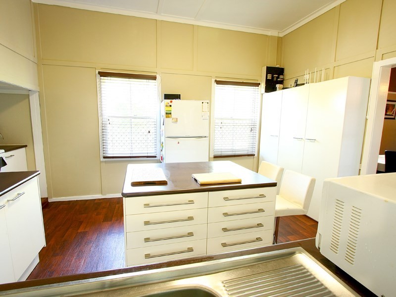 466 Stenner Street, Darling Heights QLD 4350