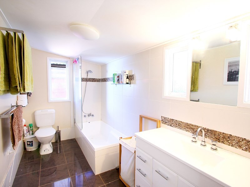 466 Stenner Street, Darling Heights QLD 4350