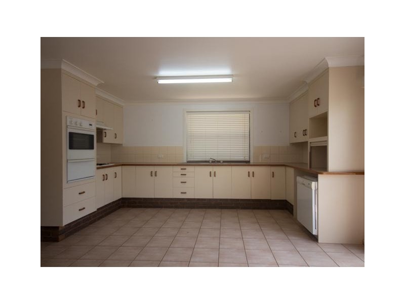 9 Hartman Street, Rangeville QLD 4350