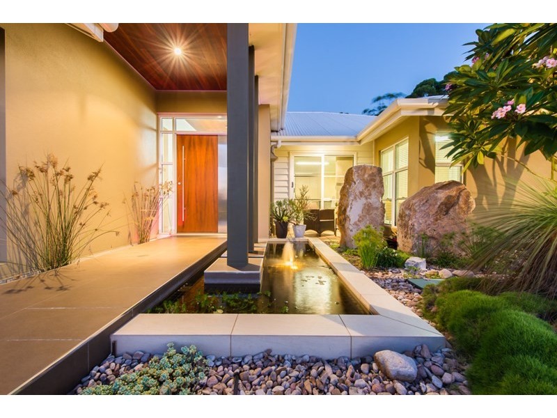 18 Ethan Street, Middle Ridge QLD 4350