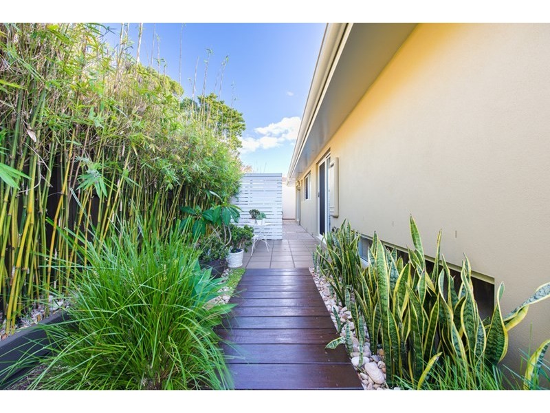 18 Ethan Street, Middle Ridge QLD 4350