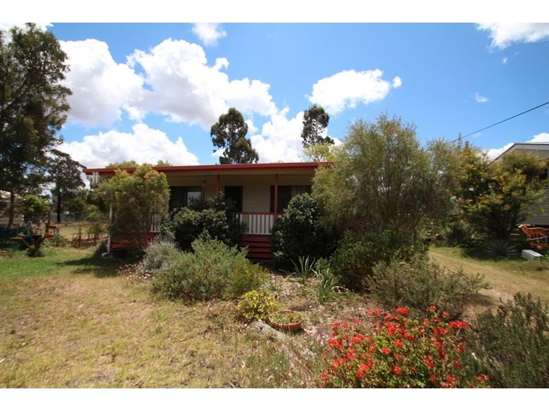 3 Queen Street, Kingsthorpe QLD 4400