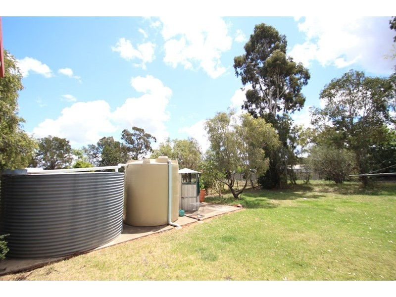 3 Queen Street, Kingsthorpe QLD 4400