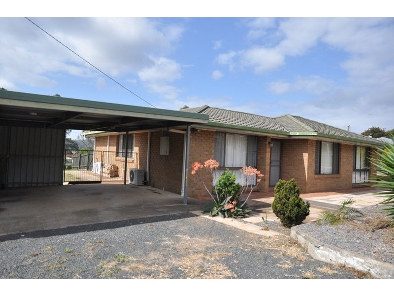 27 Gulligal Street, Kingsthorpe QLD 4400