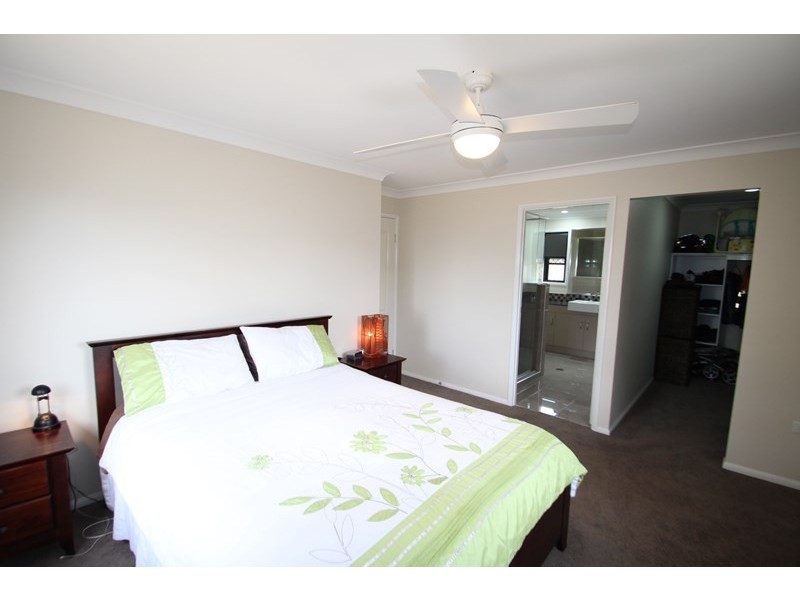 21 Piccadilly Court, Mount Lofty QLD 4350