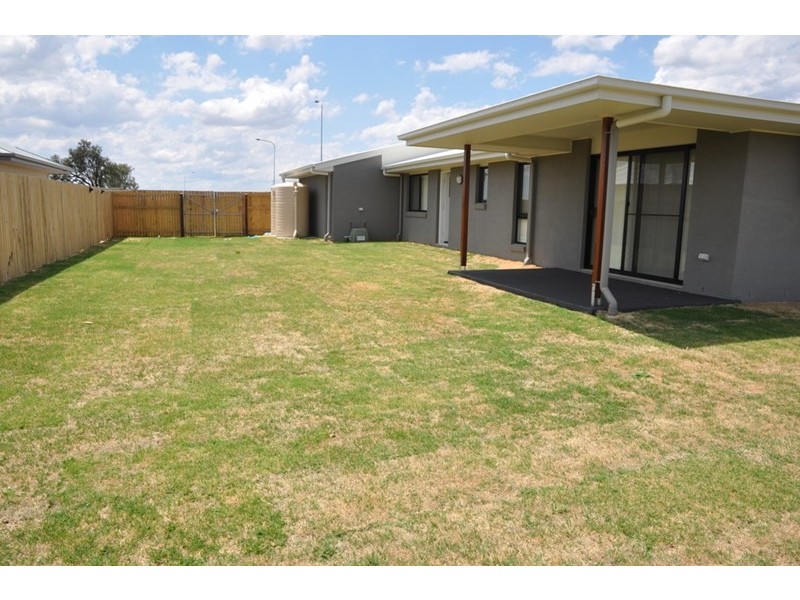 20 Tarcoola Street, Wyreema QLD 4352