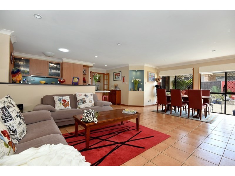 31 Wood Drive, Middle Ridge QLD 4350