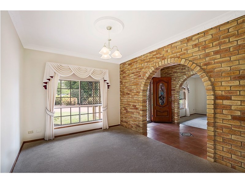 2 Redgum Court, Highfields QLD 4352