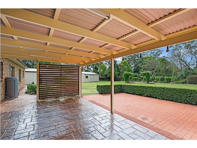 2 Redgum Court, Highfields QLD 4352