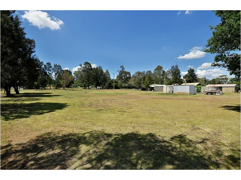 21 Old Homebush Road, Gowrie Junction QLD 4352