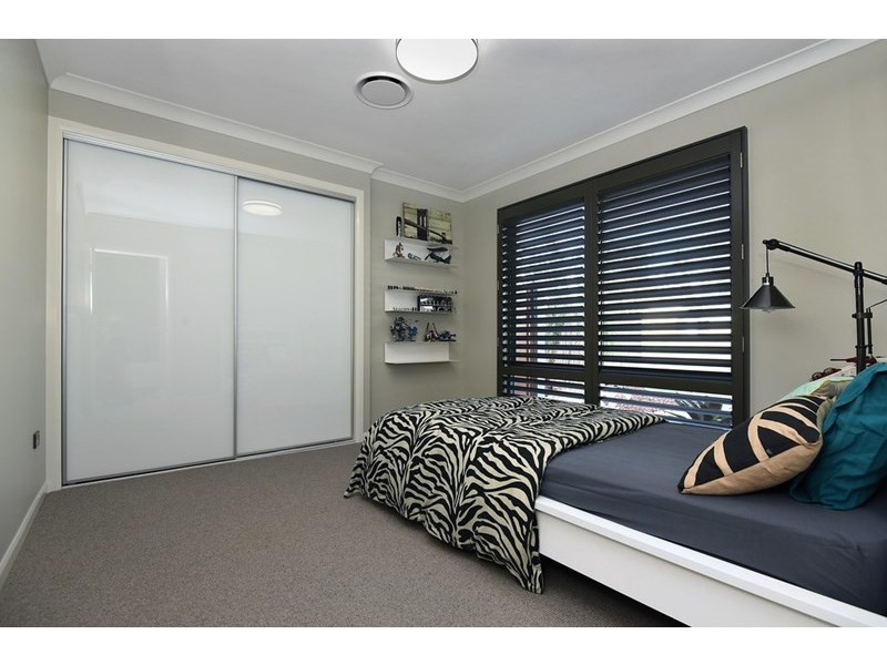 13 Daniells Close, Middle Ridge QLD 4350