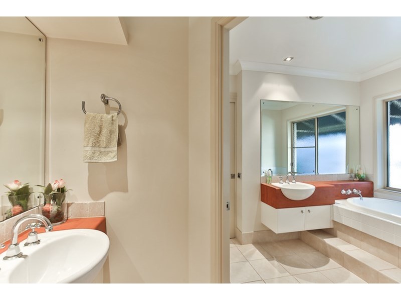 15 Cottlesloe Street, East Toowoomba QLD 4350