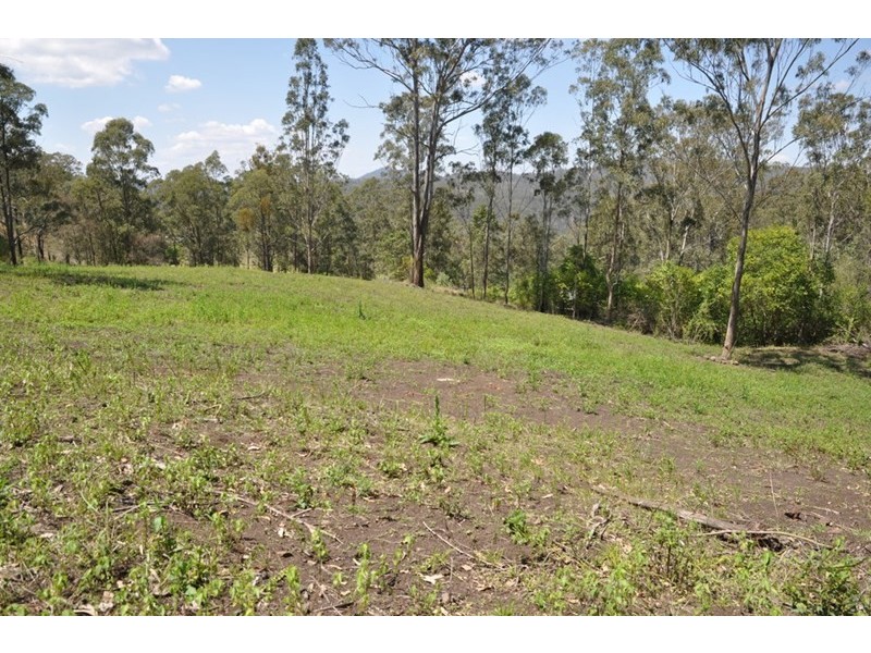 2393 Flagstone Creek Road, Silver Ridge QLD 4352