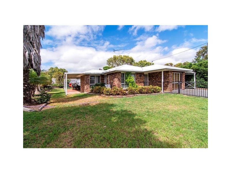 2 Fiona Street, Kingsthorpe QLD 4400