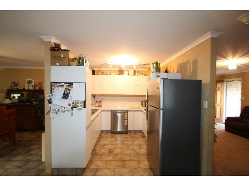 2 Fiona Street, Kingsthorpe QLD 4400