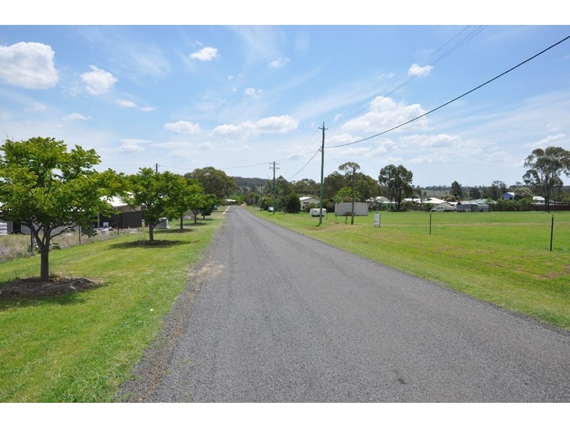 4-6 Harth Street, Goombungee QLD 4354