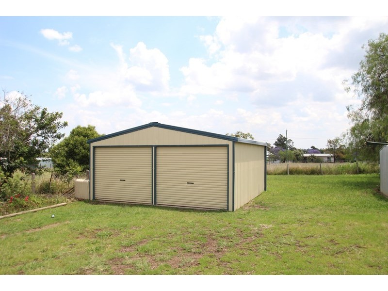 37 Daher Street, Goombungee QLD 4354