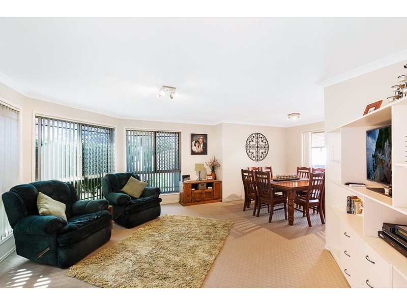 11 Dahlia Court, Middle Ridge QLD 4350