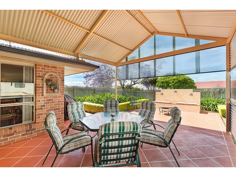 11 Dahlia Court, Middle Ridge QLD 4350