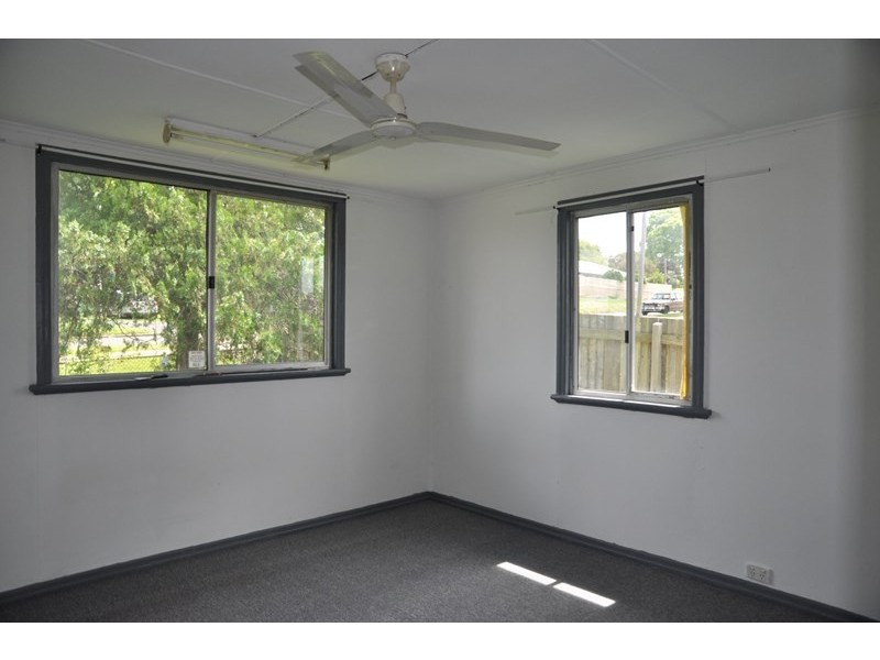 3 Fanny Street, Newtown QLD 4350
