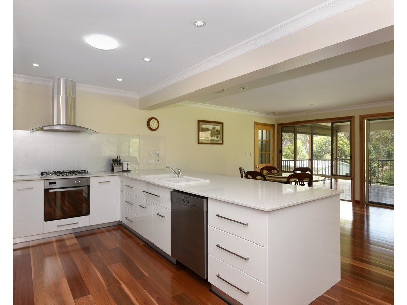 33 Wirraglen Road, Highfields QLD 4352