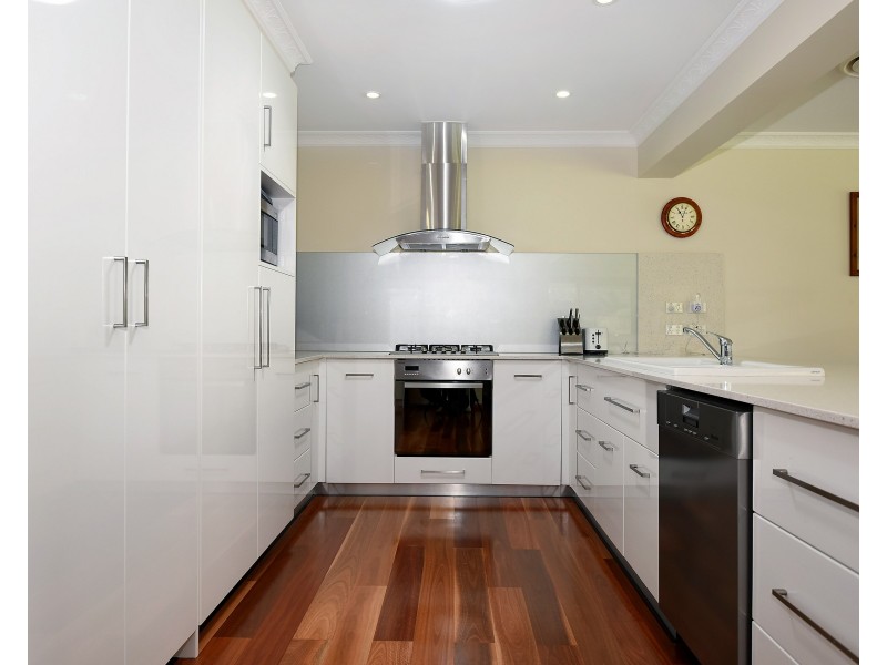 33 Wirraglen Road, Highfields QLD 4352