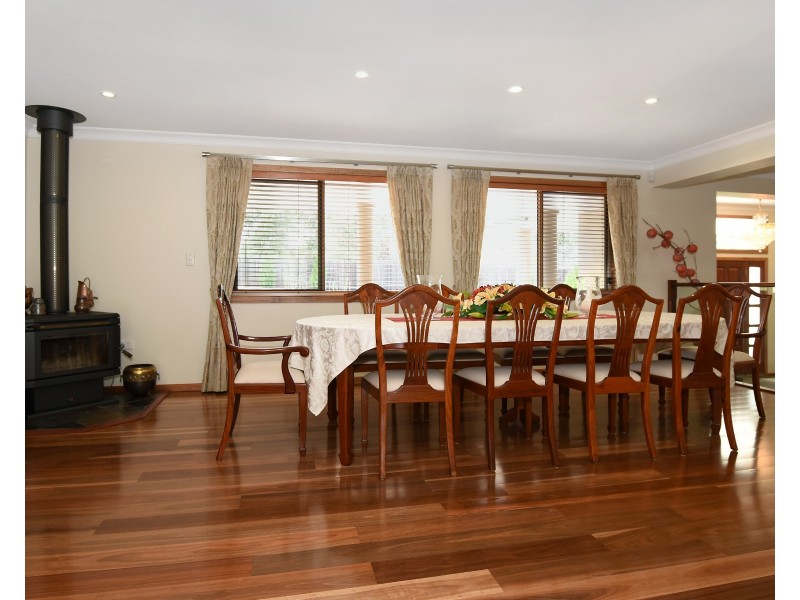 33 Wirraglen Road, Highfields QLD 4352