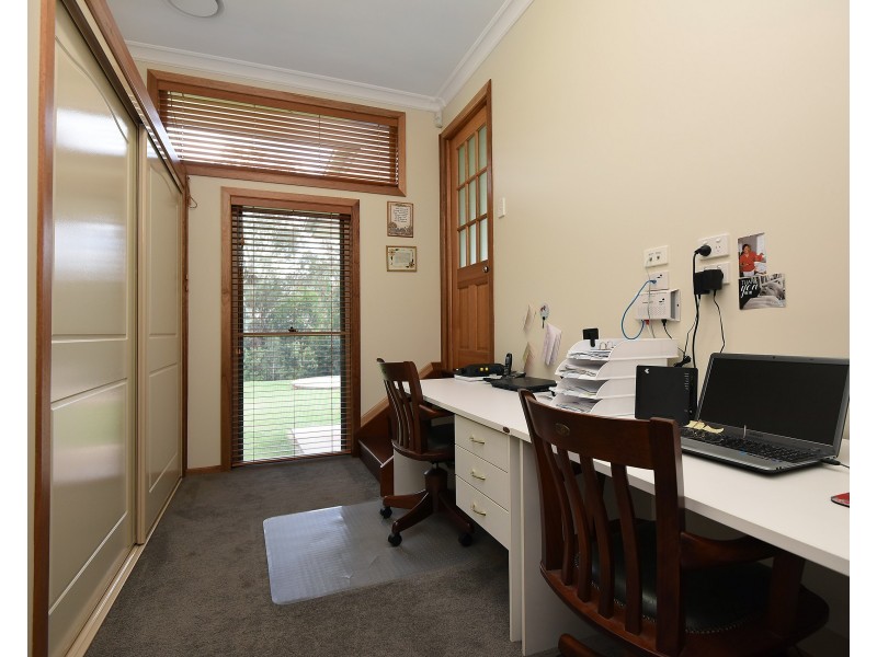 33 Wirraglen Road, Highfields QLD 4352