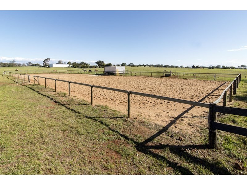 10744 New England Highway, Highfields QLD 4352