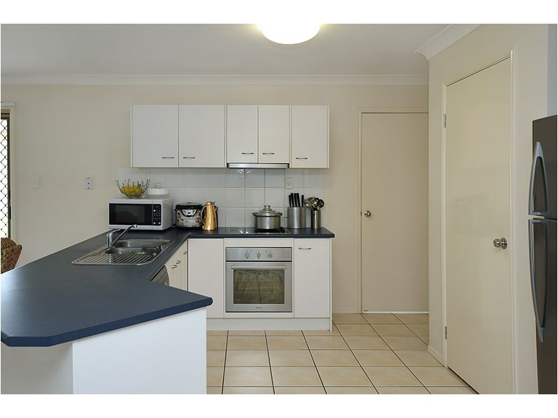 16 Bulloo Street, Glenvale QLD 4350