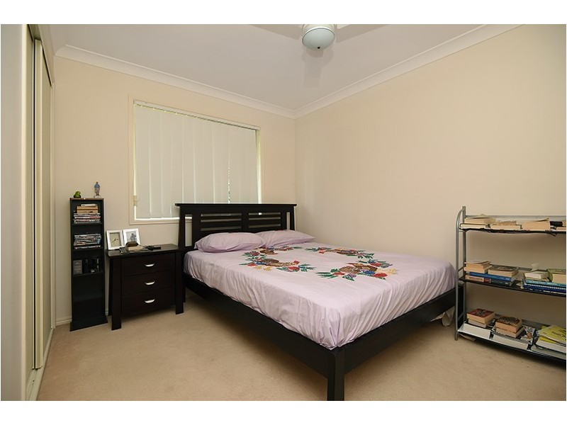 16 Bulloo Street, Glenvale QLD 4350