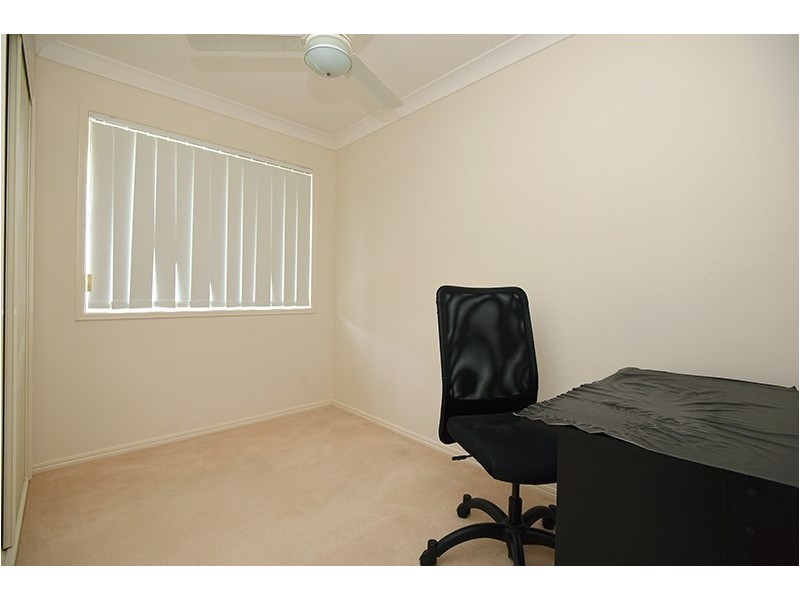 16 Bulloo Street, Glenvale QLD 4350