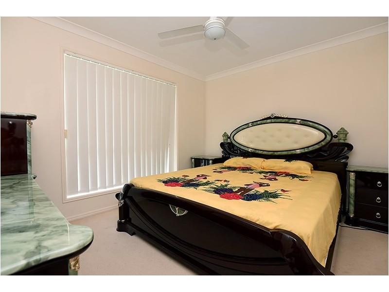 16 Bulloo Street, Glenvale QLD 4350